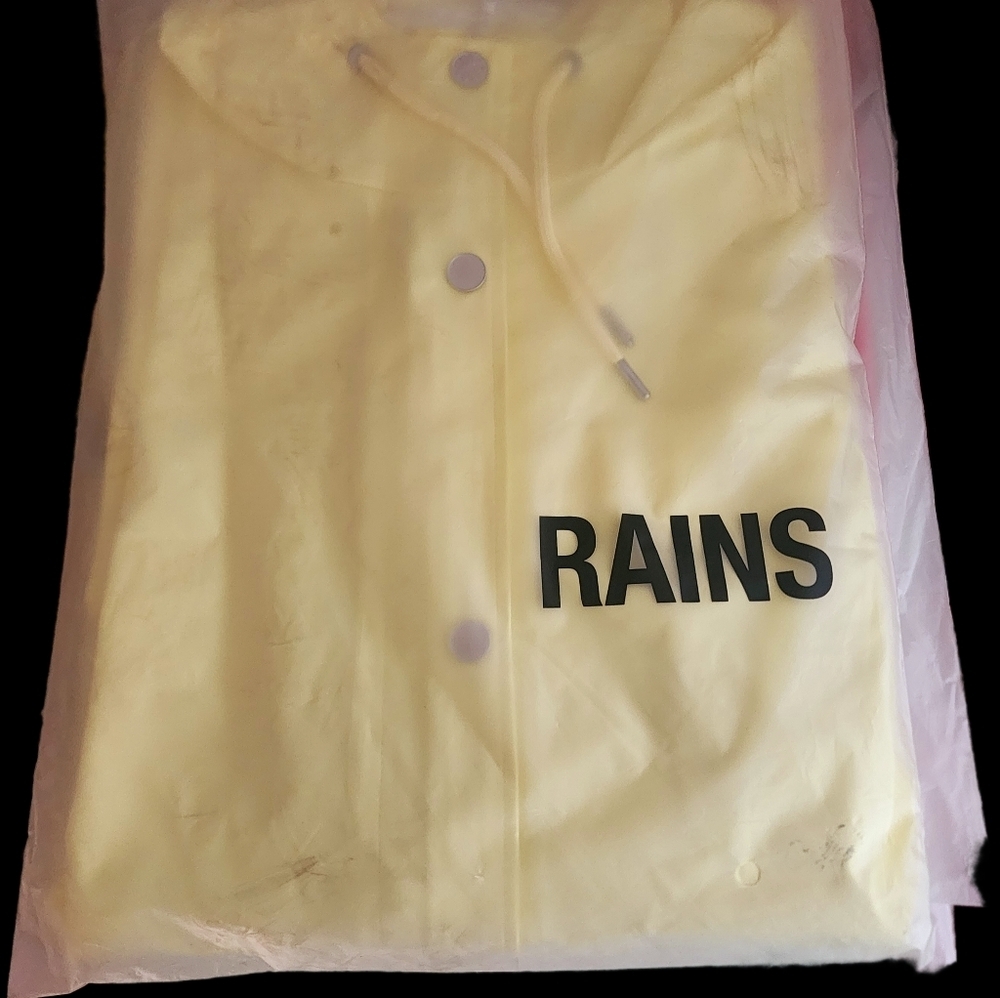 RAINS Curve W Jacket -Reusable Raincoat - Picture 2 of 5